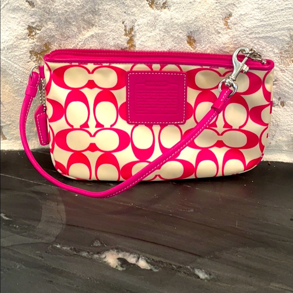 Coach Wristlet, Hot Pink